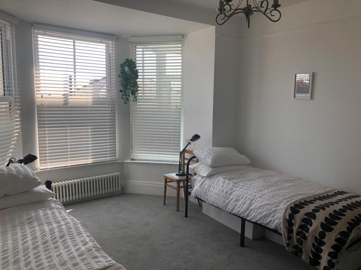 The Nest, Central Falmouth, 10 Mins To The Beaches And Off Street Parking Buitenkant foto