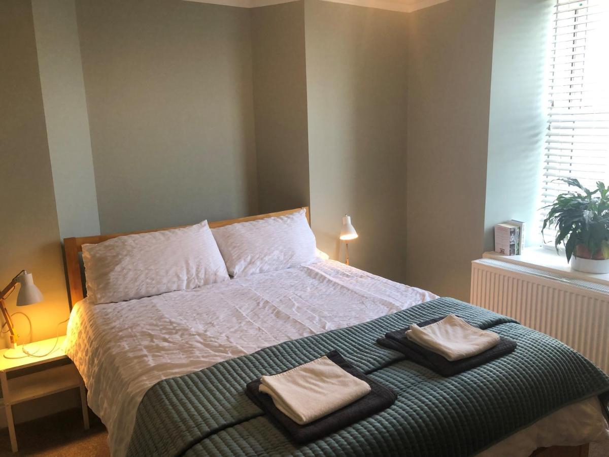 The Nest, Central Falmouth, 10 Mins To The Beaches And Off Street Parking Buitenkant foto